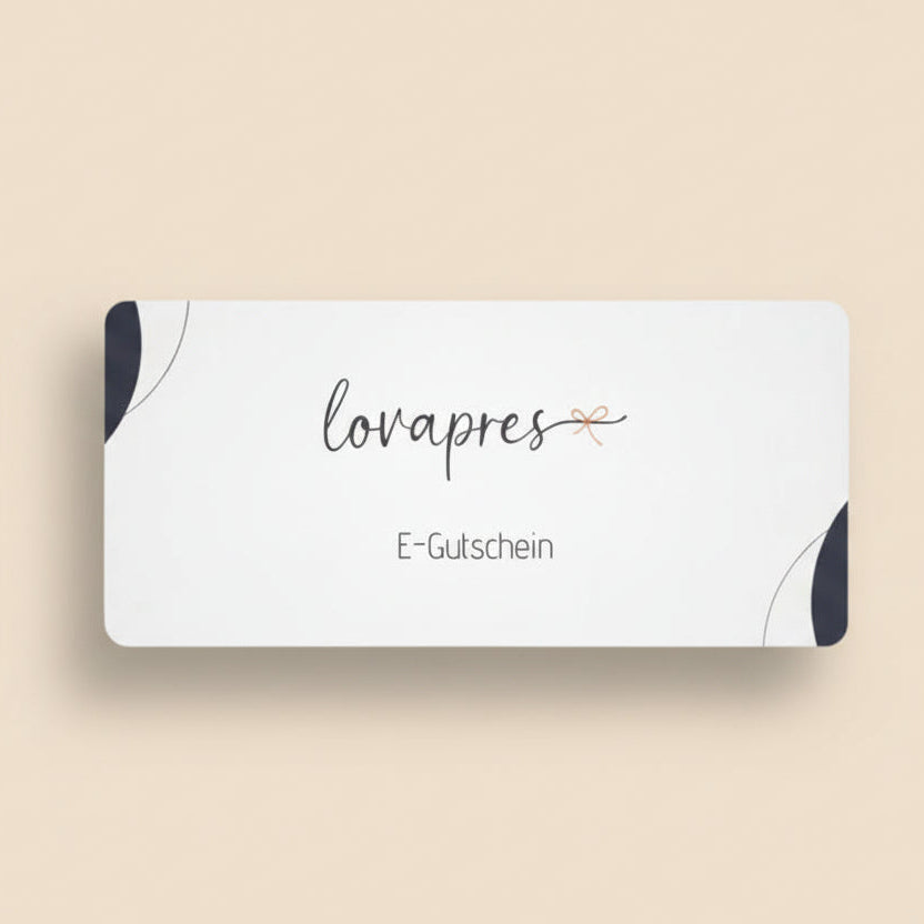Weisse Gutscheinkarte mit lovapres Logo