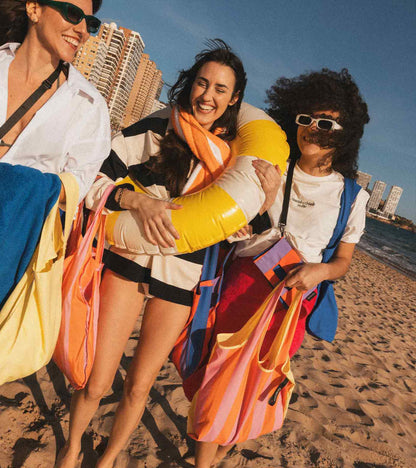 Nachhaltige Notabag Shopper als Strandtasche in der Farbe Vanilla Stripe