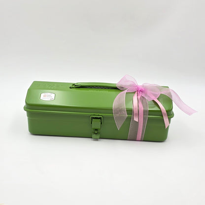 Olive you grüne Geschenkbox mit Rosa Schleife